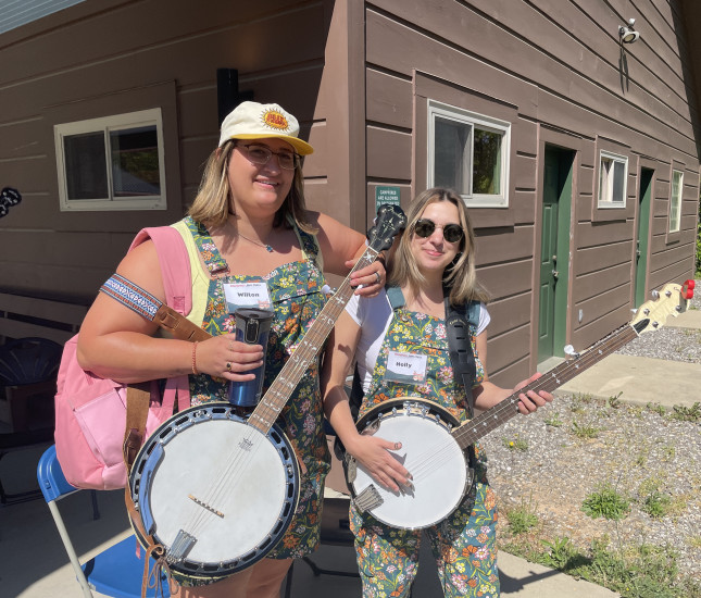 Banjo Jammers Posing